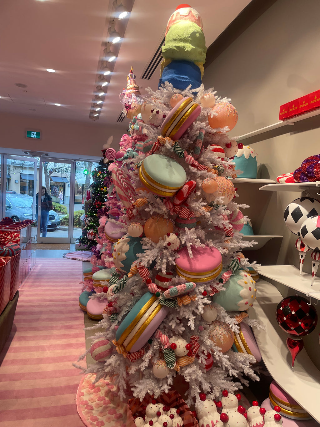 Candyland Custom Tree - Platinum