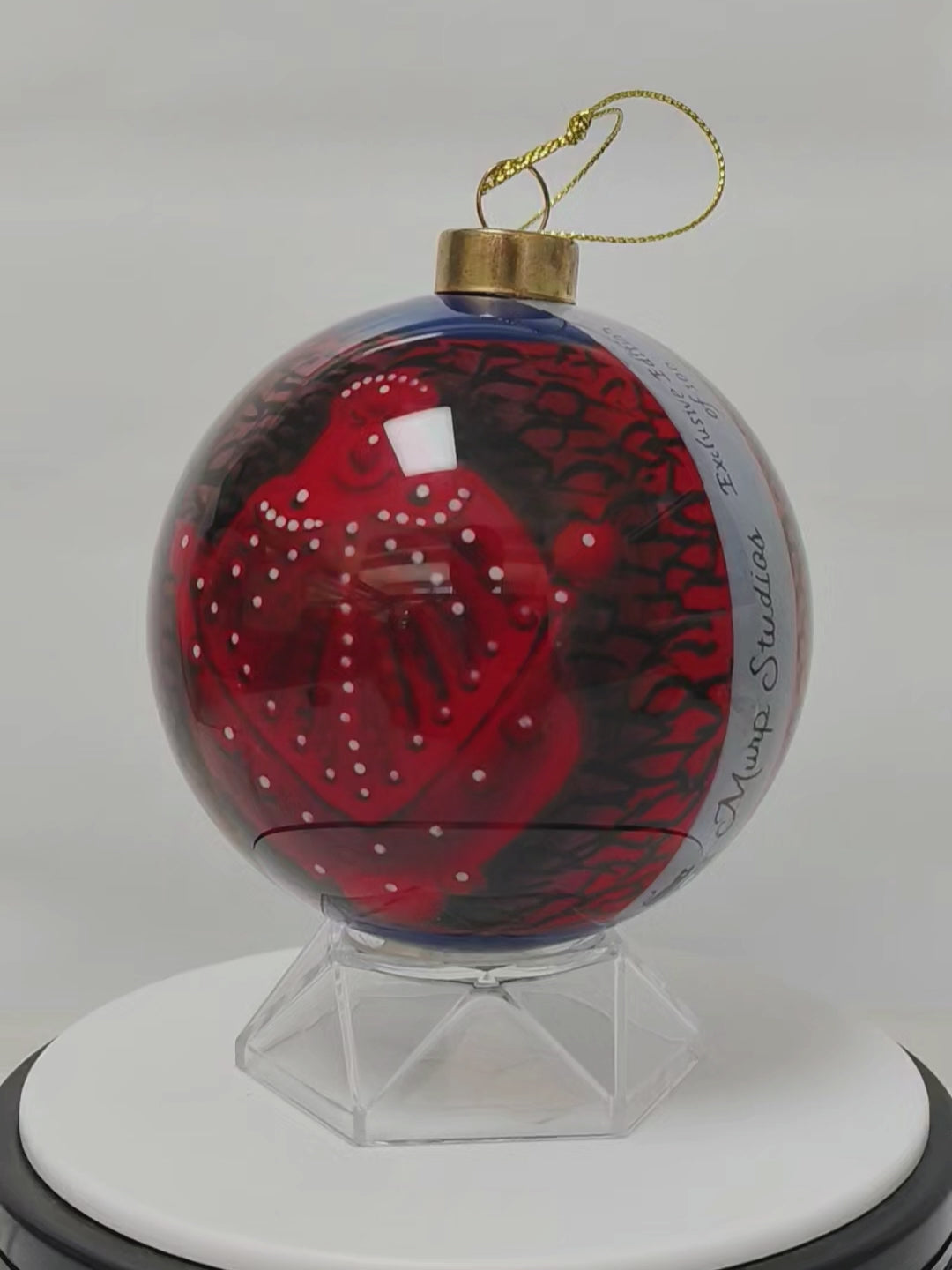 Red Queen Blue Backround